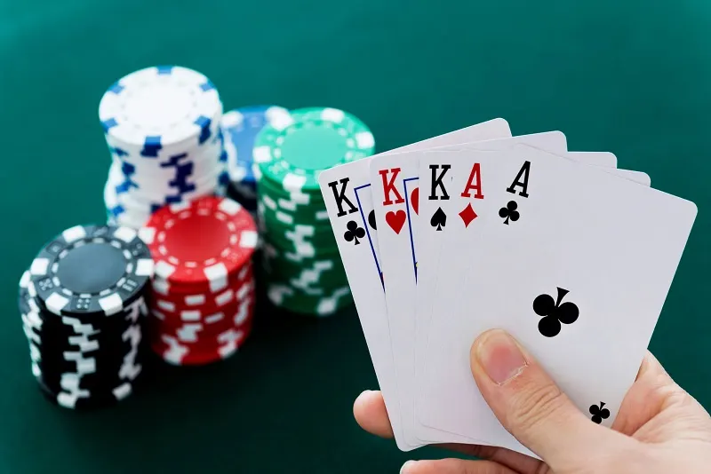 Thuật ngữ thường dùng nhất trong bài Poker